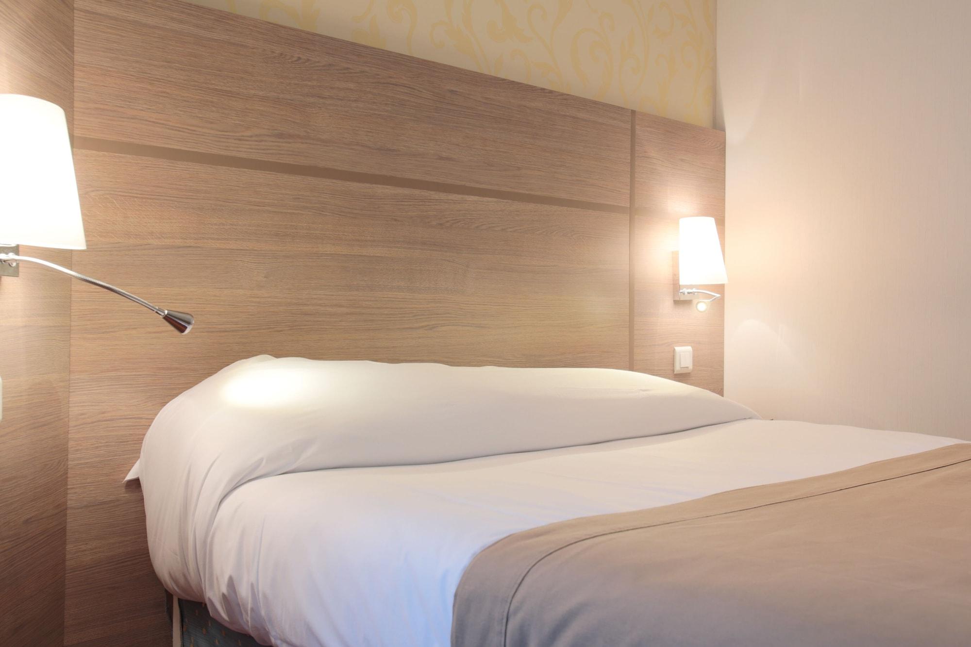 פריז Grand Hotel Du Loiret מראה חיצוני תמונה