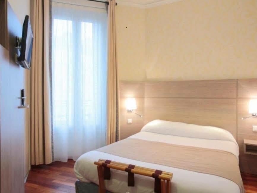 פריז Grand Hotel Du Loiret מראה חיצוני תמונה